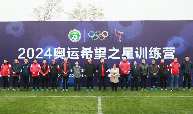 法媒：尤文与阿森纳联系，商谈托马斯冬窗转会事宜据法国媒体Foot Mercato报道，尤文与阿森纳进行了联系，商谈托马斯的转会事宜。